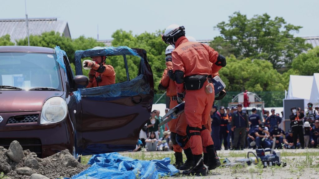 南海トラフ巨大地震に備えた高知県総合防災訓練 1 訓練の写真