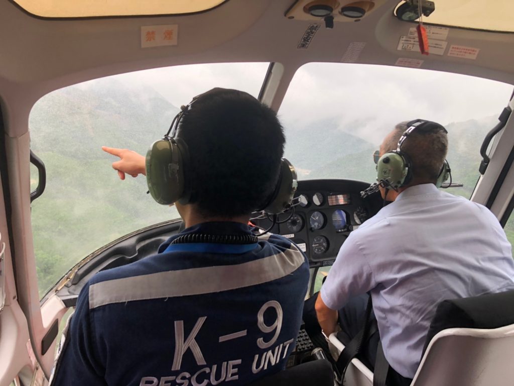 ヘリコプターで命を救う_ARROWSパイロットのリアルストーリー【#2】 9 ペットの救出に向かうヘリコプター