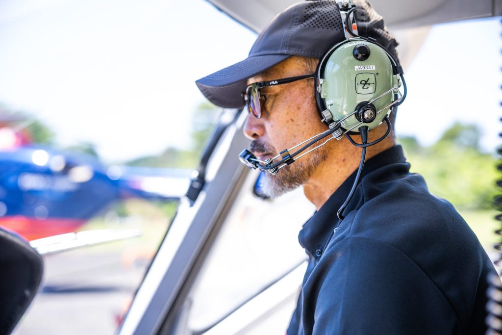 ヘリコプターで命を救う_ARROWSパイロットのリアルストーリー【#1】 3 パイロット堀川さん