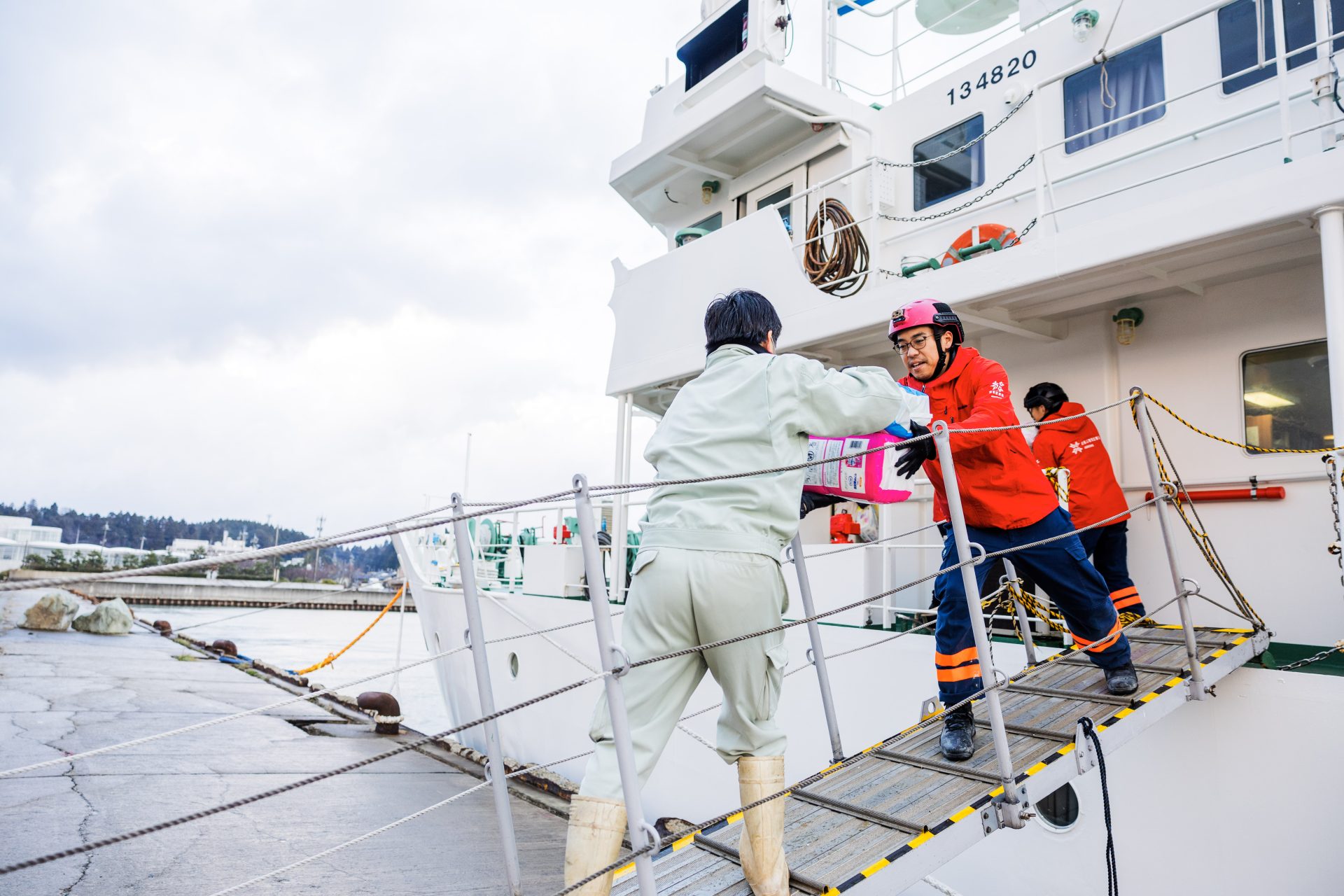 【メディア掲載】日本港湾協会の情報誌「港湾」に能登半島地震における船舶支援活動が掲載されました